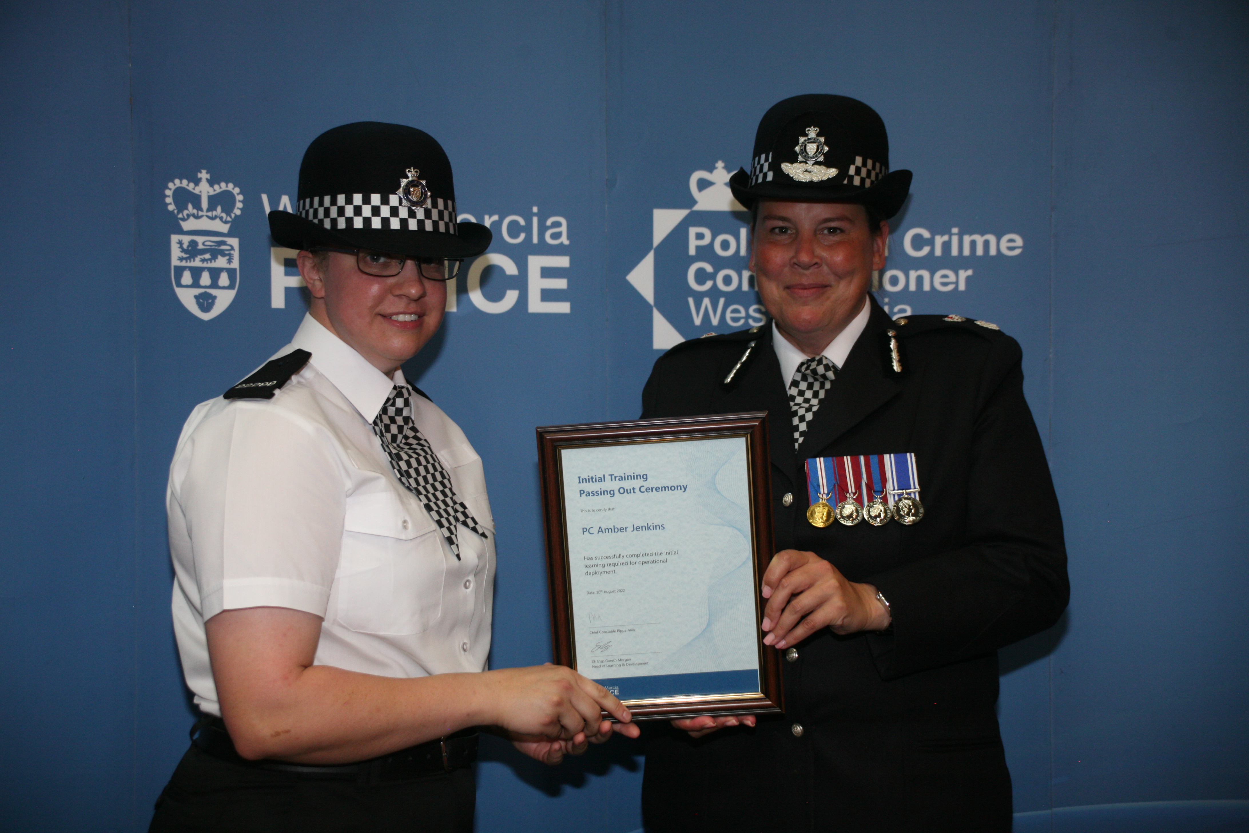 PC Amber Jenkins with Chief Constable Pippa Mills