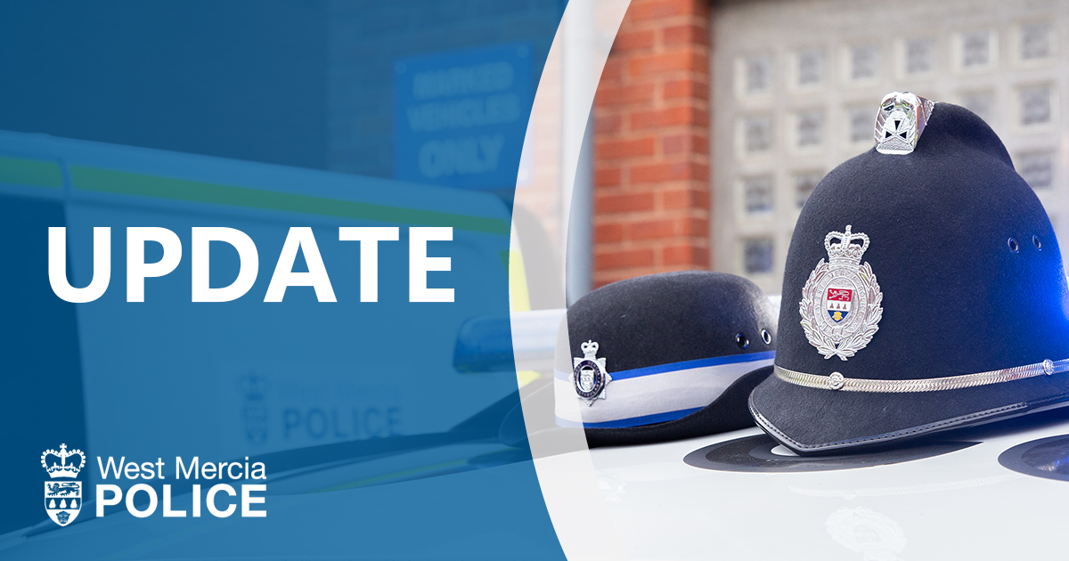 Update BLUE (HATS ON CAR) - Facebook and Twitter 