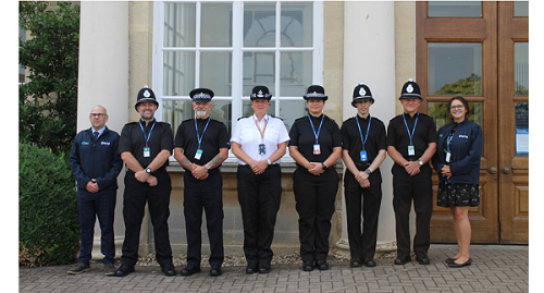 Pic of twp women and 5 men - Special Constables and CC