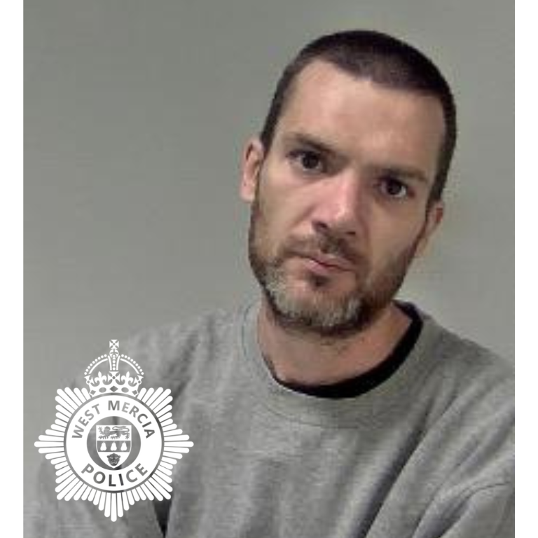 SHANE STANDEN - white man, 38, shaven dark hair