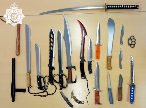 Seized knives 